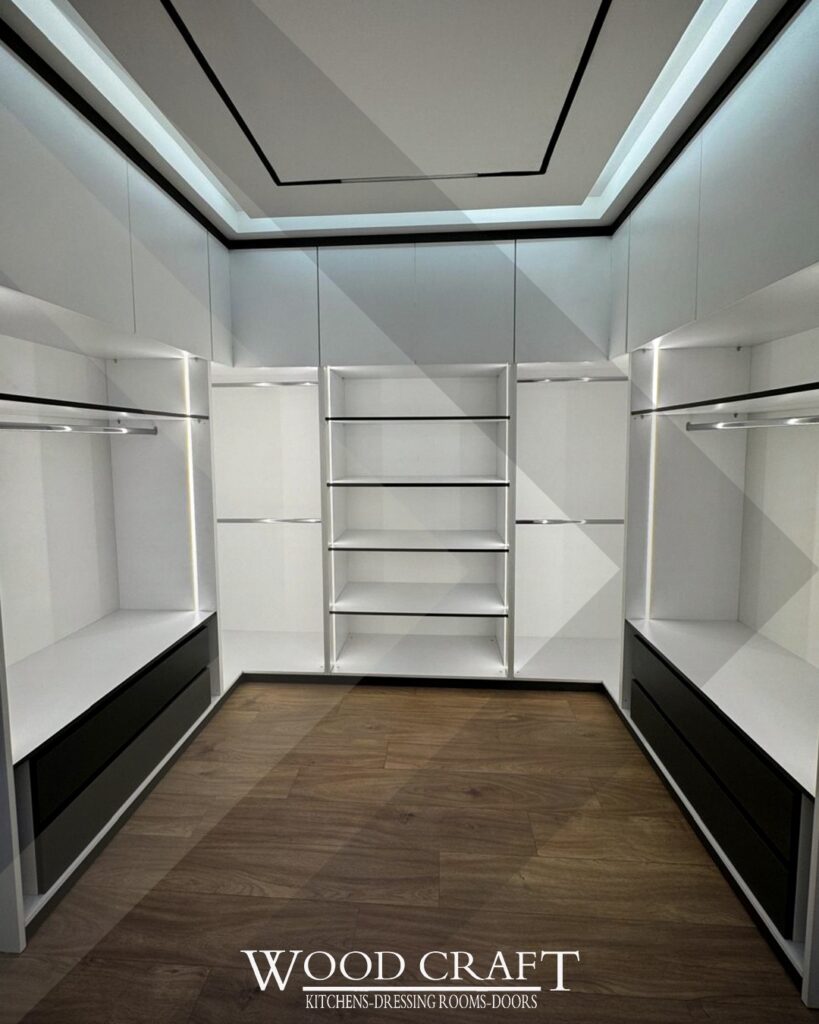 Custom Dressing Rooms in Egypt — Luxury Wardrobes